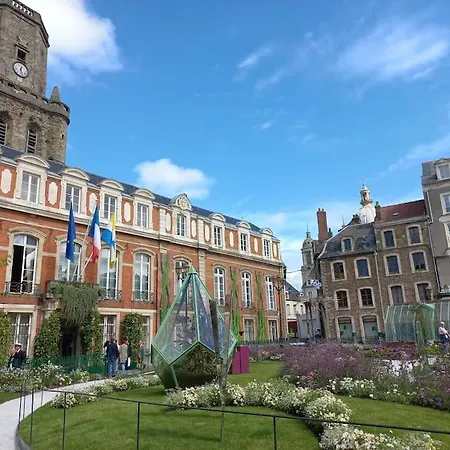 Lejlighed Superbe Duplex Proche De La *